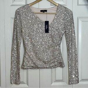 Lulus Unique Vibe Champagne Silver Sequin
Asymmetric Long Sleeve Top Medium NWT